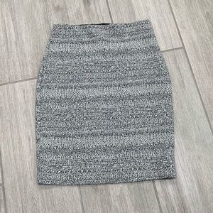 Express gray skirt